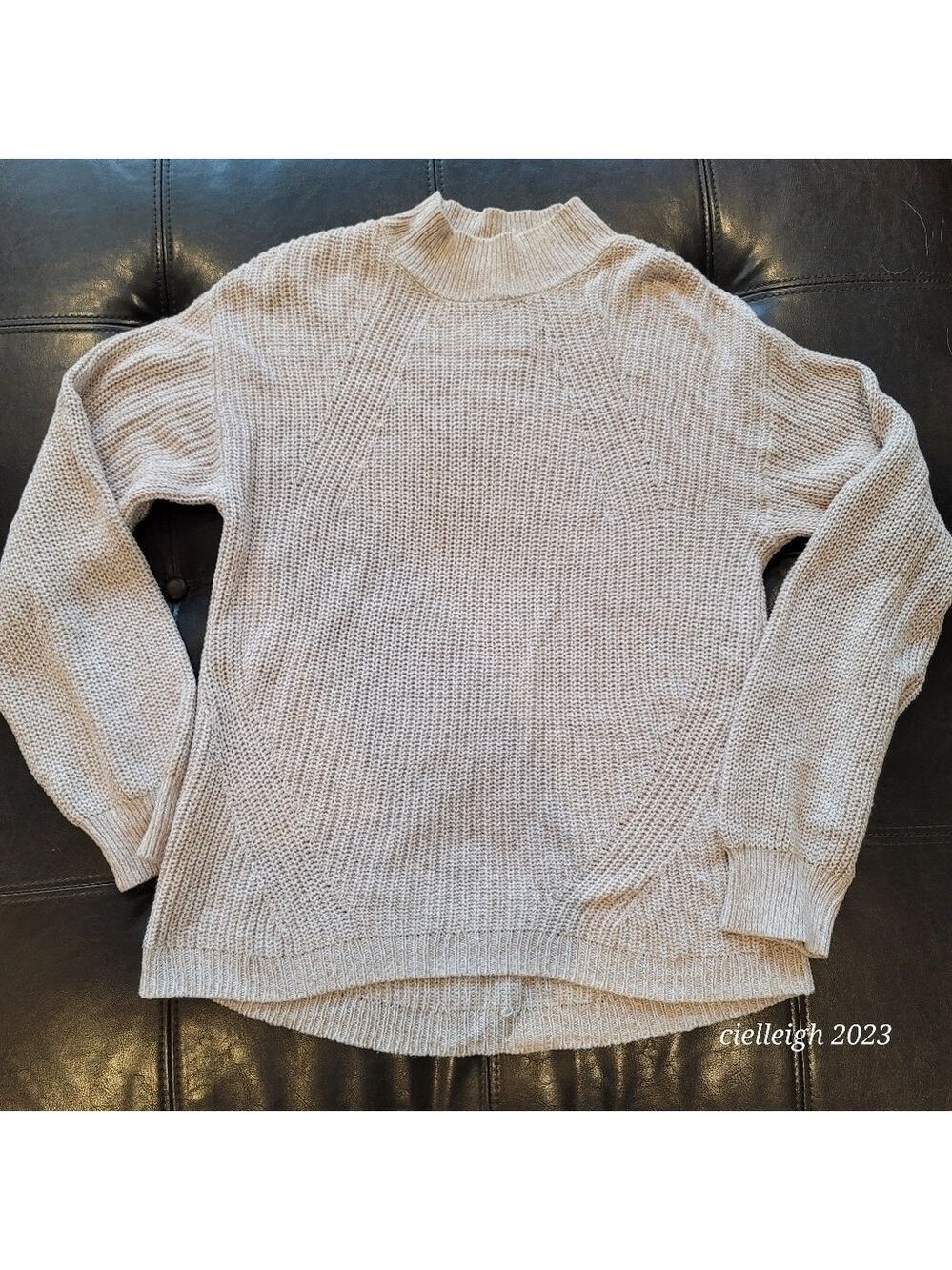 *4 for $25* Old Navy Mock Turtleneck sweater